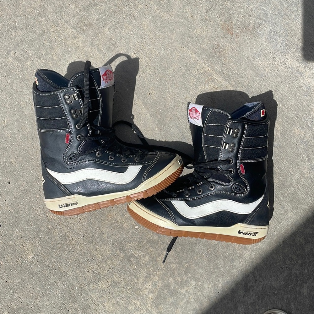 Van’s Women’s Snowboard Boots